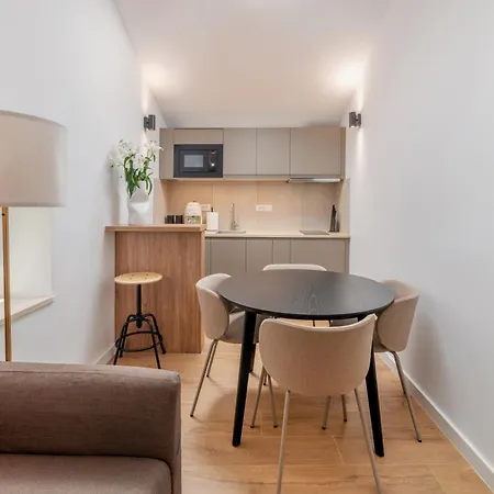 Apartment Arapova Split